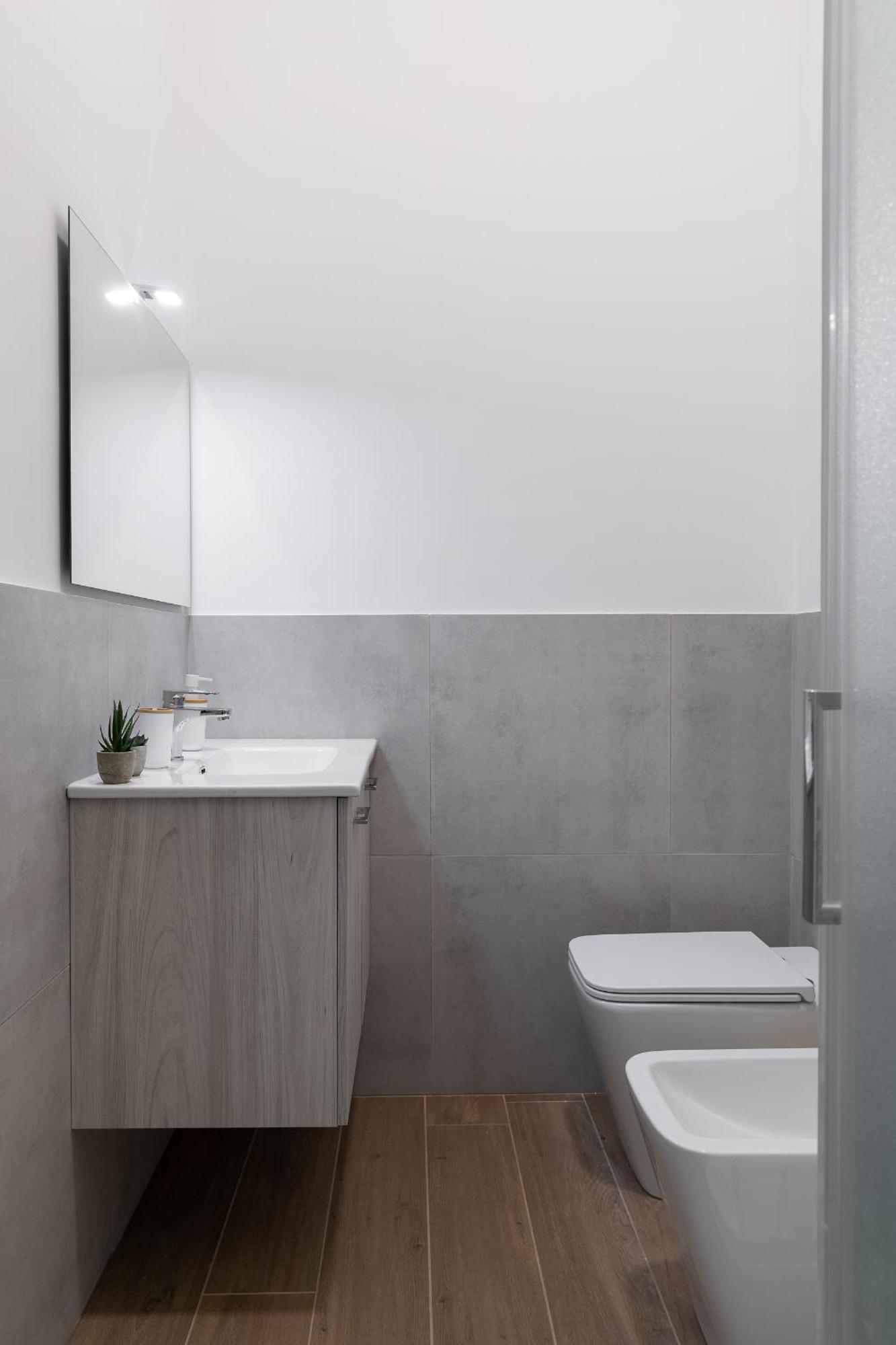 Casa 500 Family & Friends - M3 10 Minutes To Duomo Apartment *