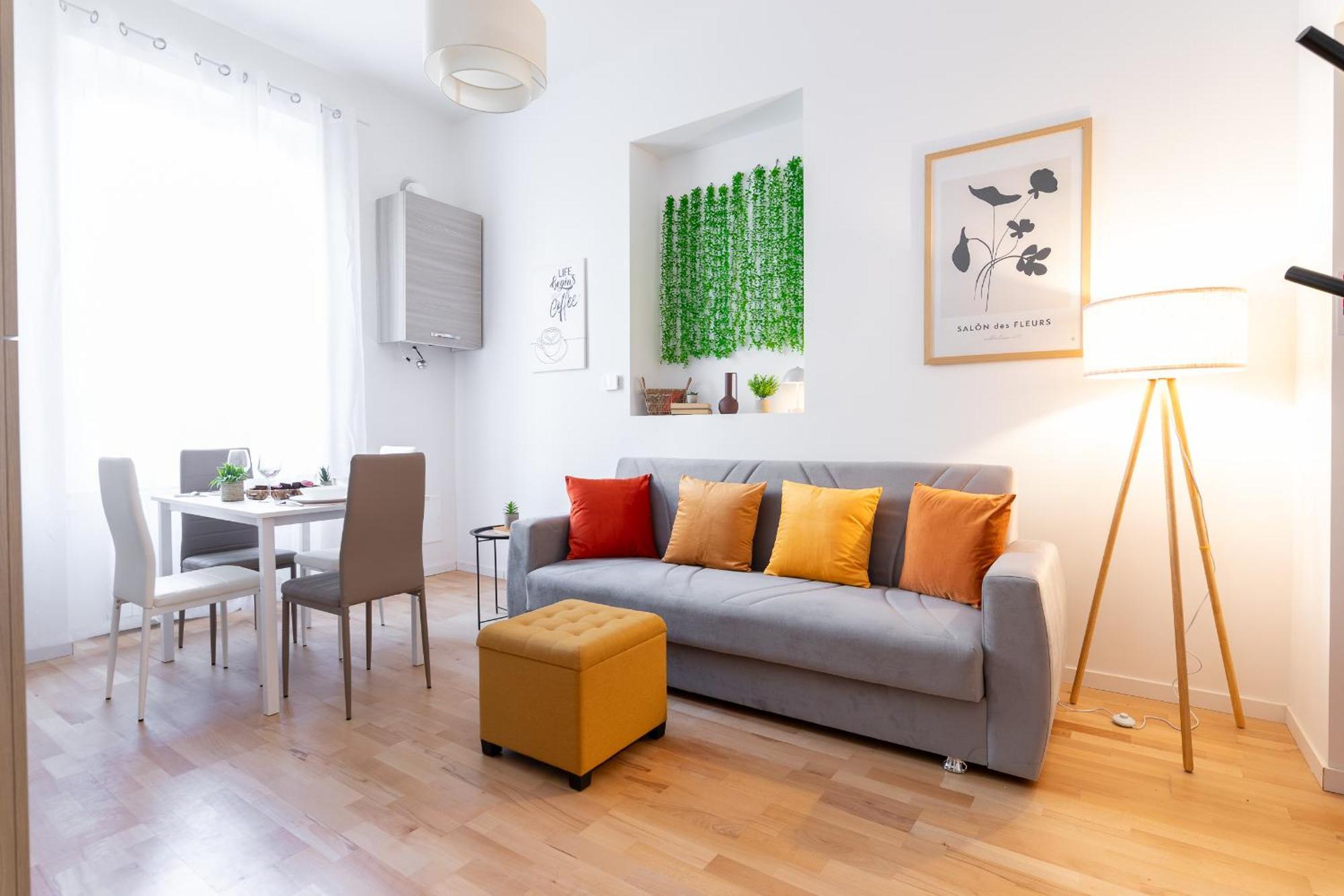Casa 500 Family & Friends - M3 10 Minutes To Duomo Apartment Mailand